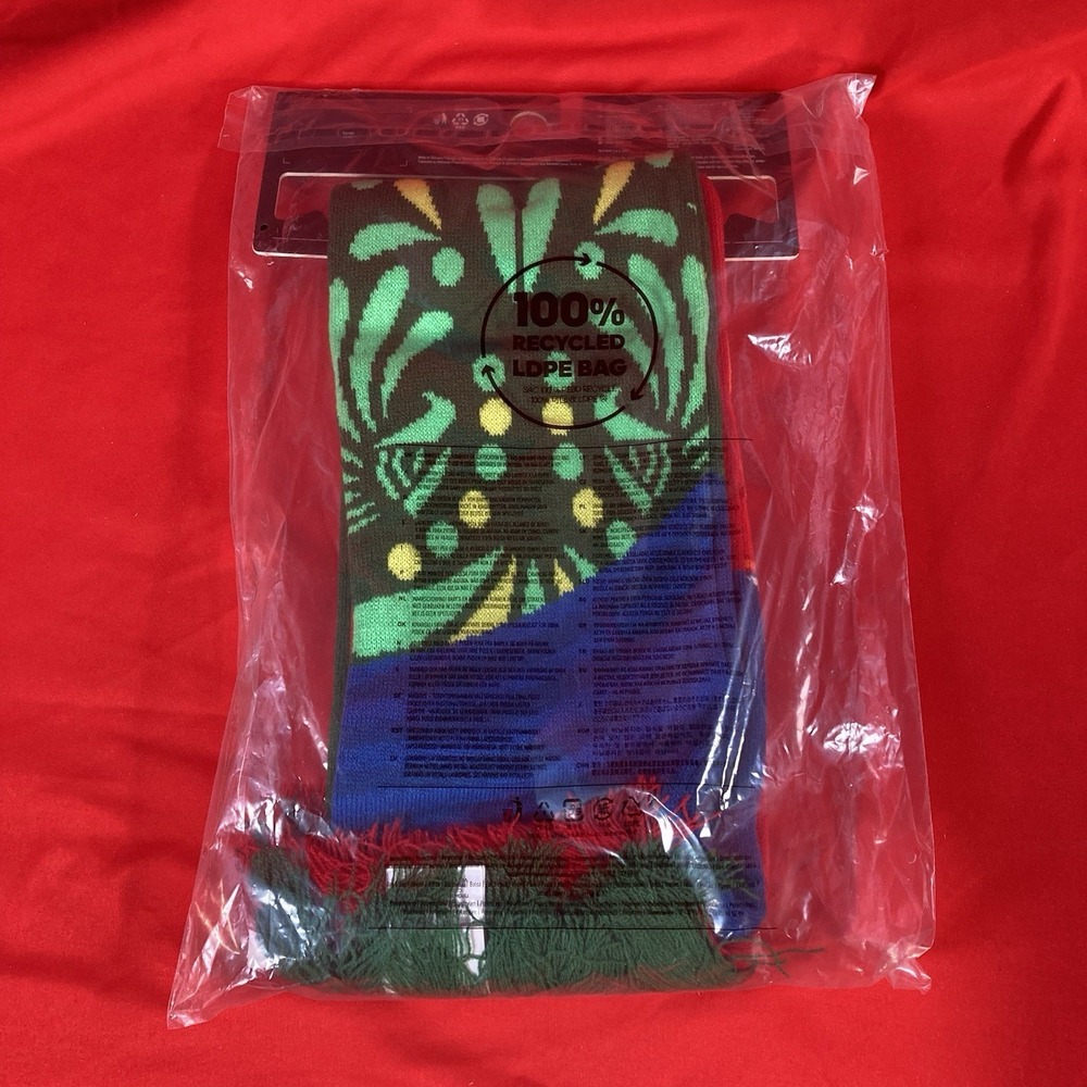 1 - Adidas FIFA 2026 World Cup‎ Nations Scarf / Futbol Soccer